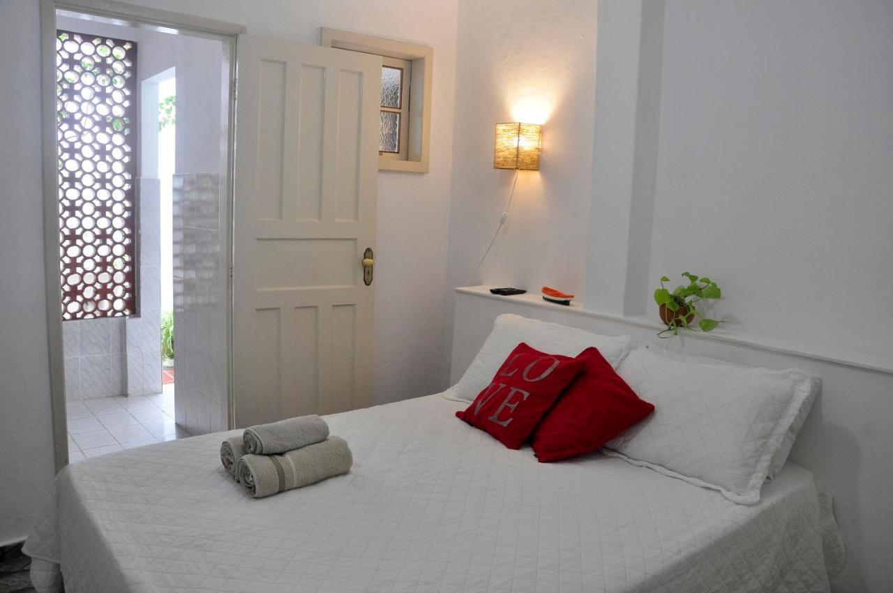 Suites Recanto Cama E Cafe Арраял-ду-Кабу Екстер'єр фото